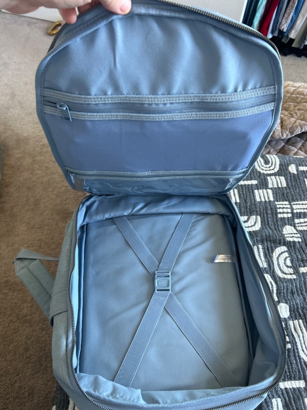 Beis x GAP limited edition backpack - Picture 3 of 4